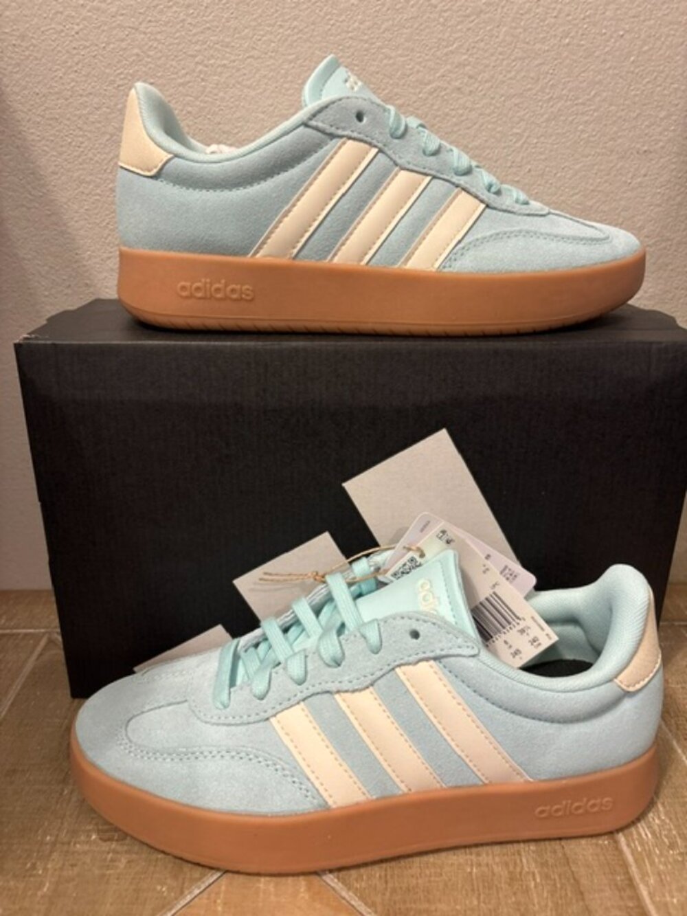 NEW adidas Barreda Sneakers Semi Flash Aqua Suede JR1199 Sizes 7.5-10 - Picture 7 of 8